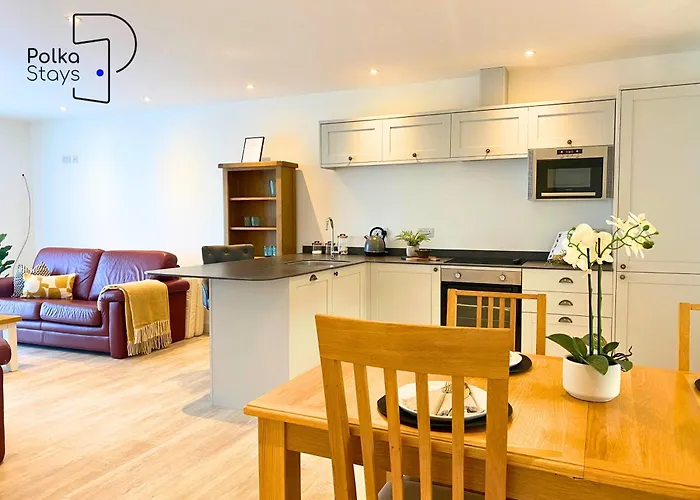 No 6 Polkastays Ivy Farm Orchard Little Plumpton